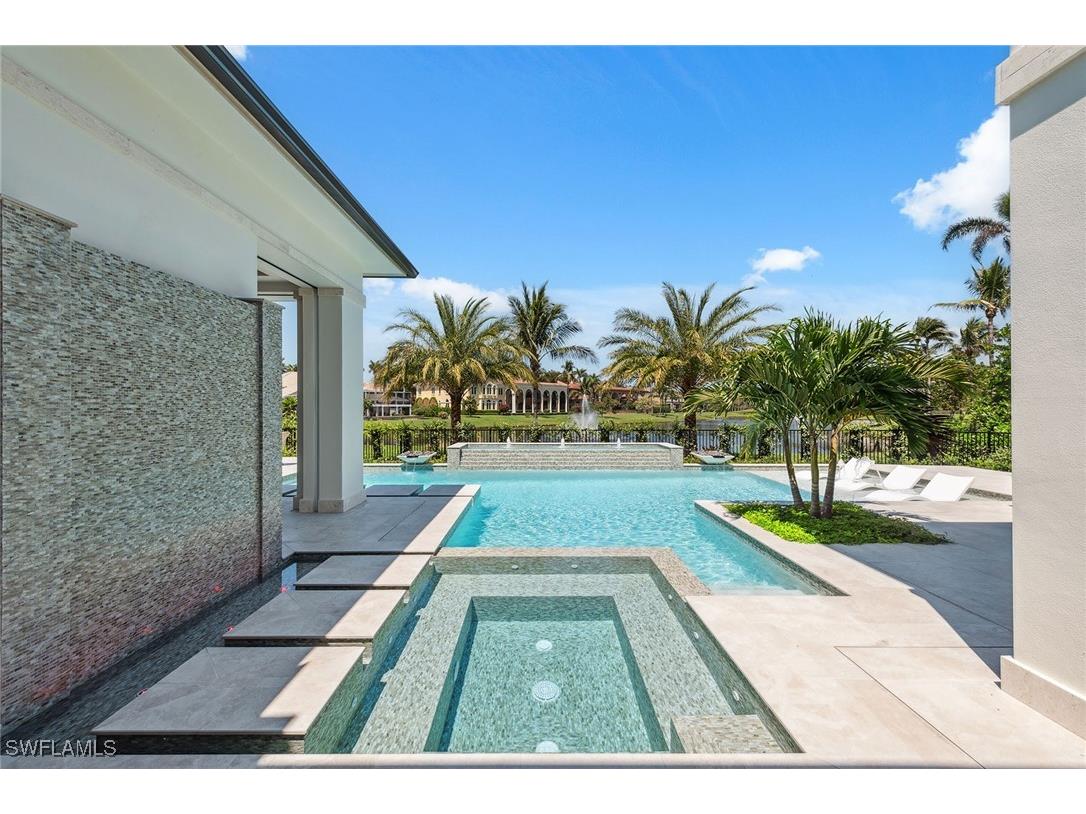 355 Colony Drive Naples FL 34108 222079734 image42