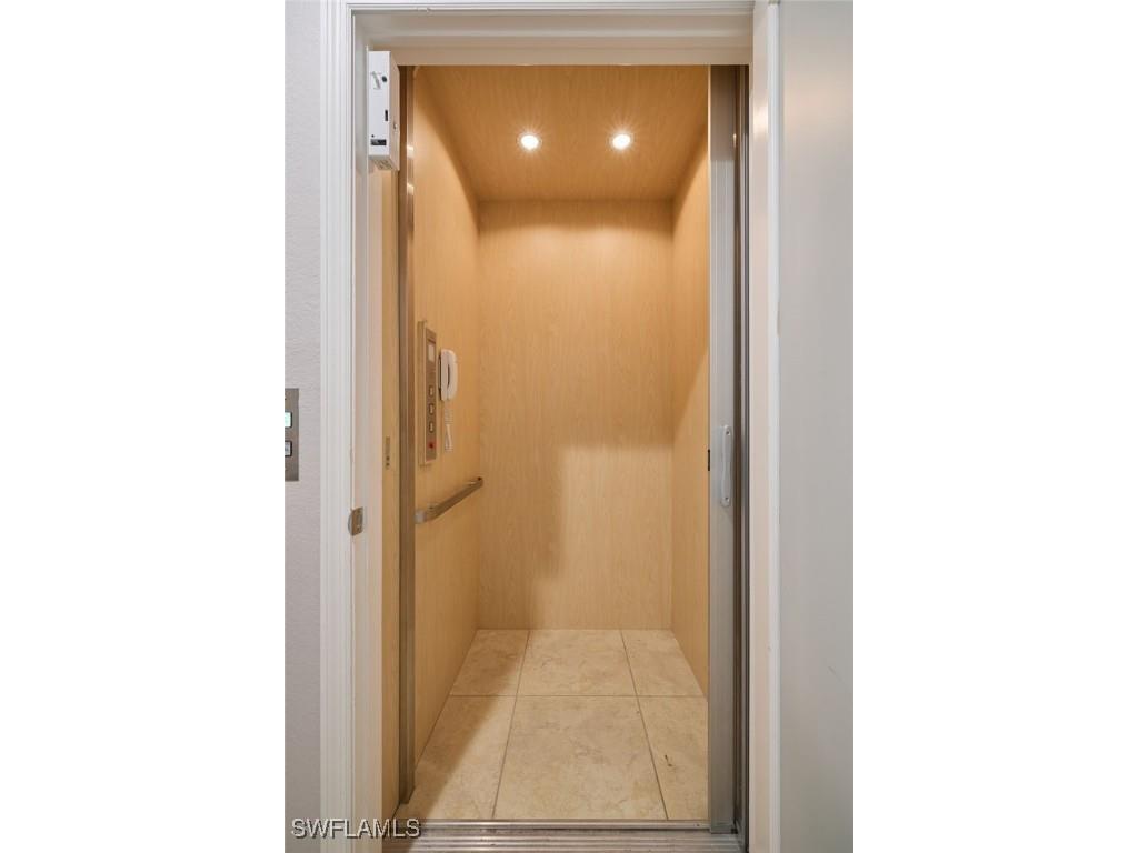 3560 Lansing Loop #202 Estero FL 33928 225011235 image3