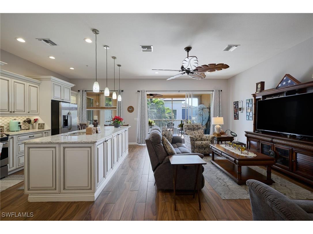 3560 Lansing Loop #202 Estero FL 33928 225011235 image8