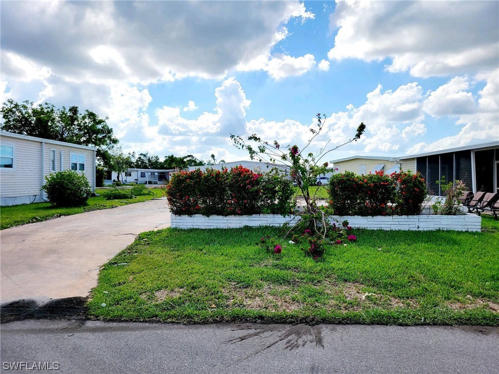 357 Shoreland Drive Fort Myers FL 33905 223030740 image1