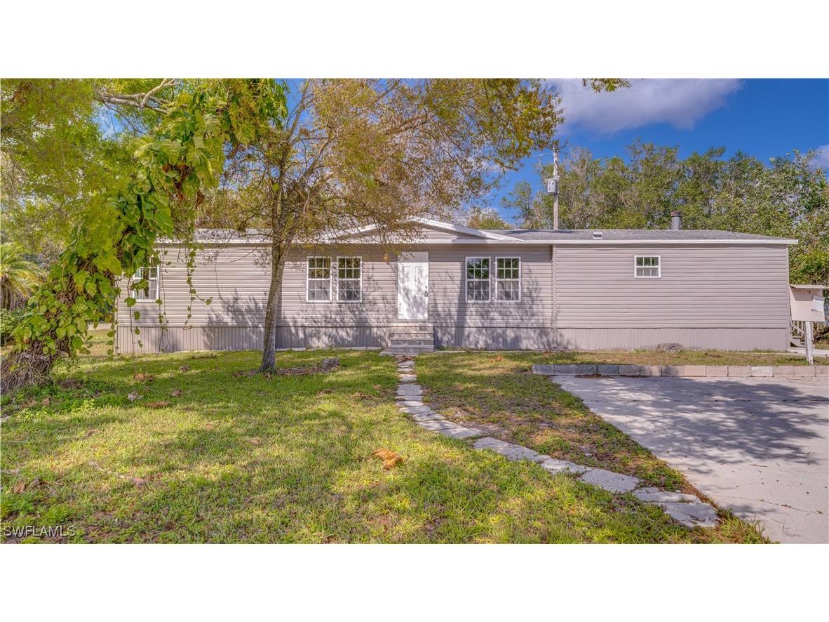 360 State Street North Fort Myers FL 33903 225020341 image1