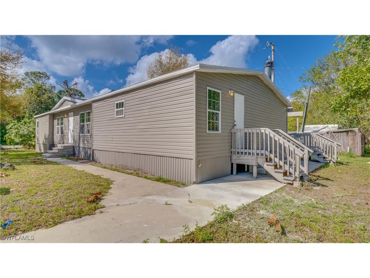 360 State Street North Fort Myers FL 33903 225020341 image22