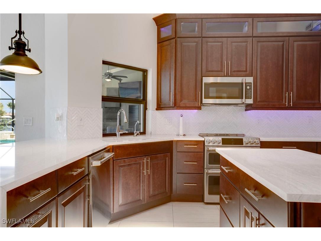 3605 SE 18th Avenue Cape Coral FL 33904 225038519 image10