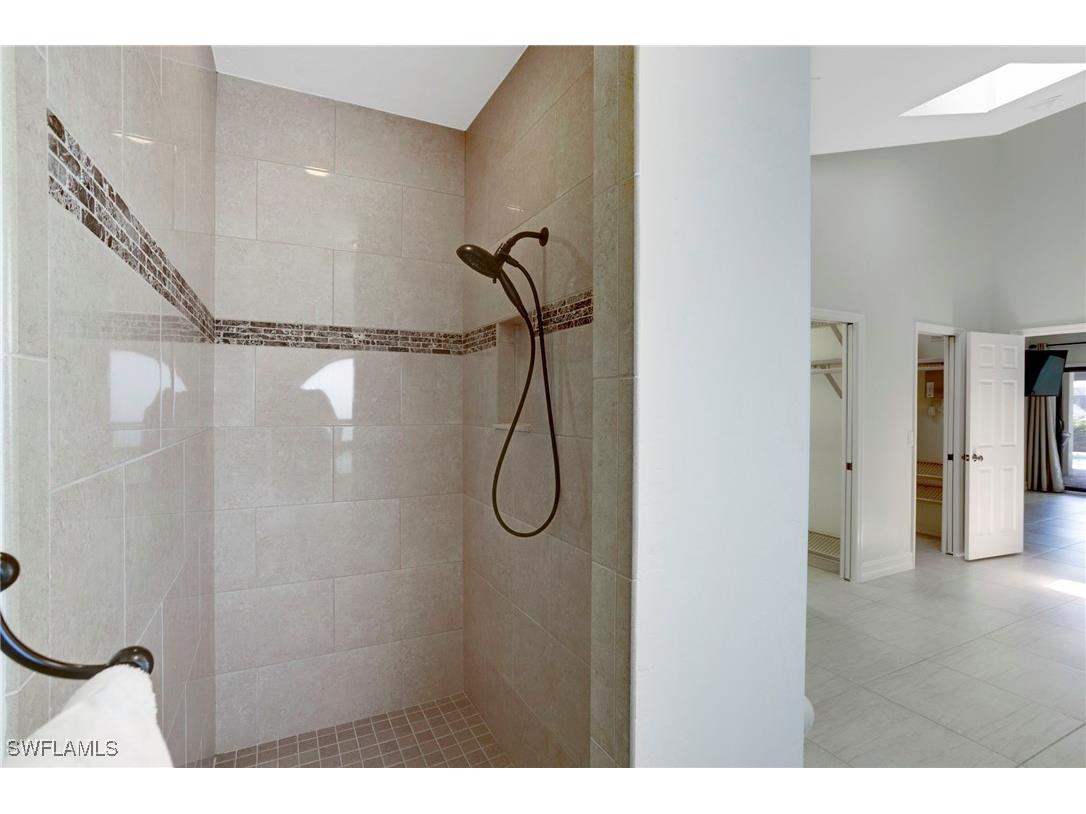 3605 SE 18th Avenue Cape Coral FL 33904 225038519 image18