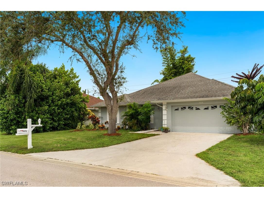 3616 Kent Drive Naples FL 34112 223060252 image1