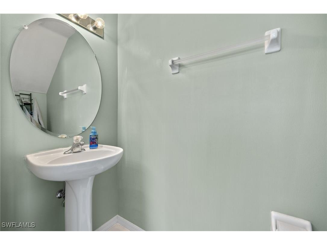 3627 Pine Oak Circle #101 Fort Myers FL 33916 225029007 image12