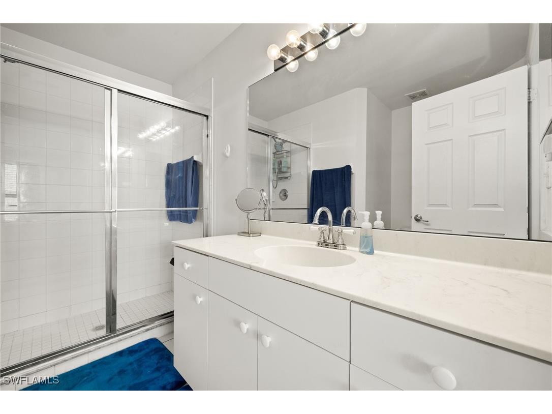 3627 Pine Oak Circle #101 Fort Myers FL 33916 225029007 image17