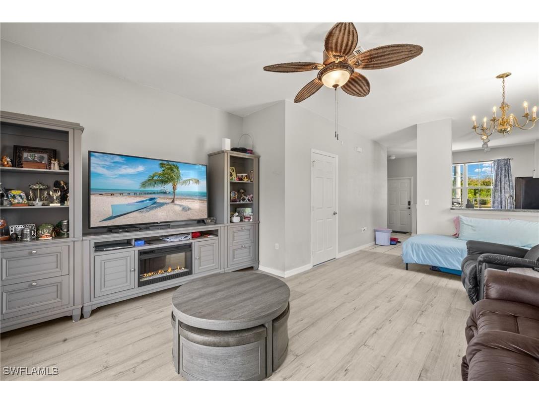 3627 Pine Oak Circle #101 Fort Myers FL 33916 225029007 image2