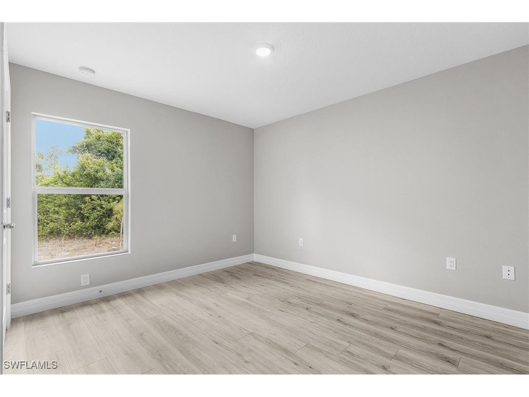 365 Woodburn Drive Lehigh Acres FL 33972 225053794 image18