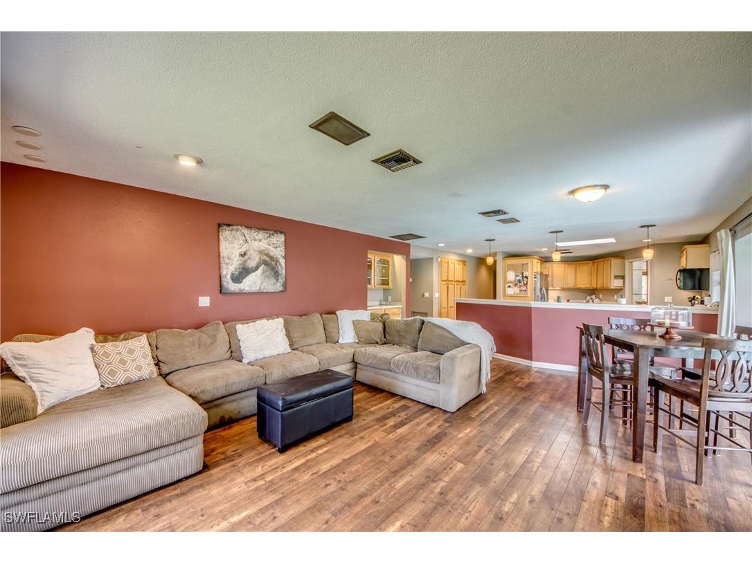 3651 Putter Point Lane Fort Myers FL 33919 224077711 image16