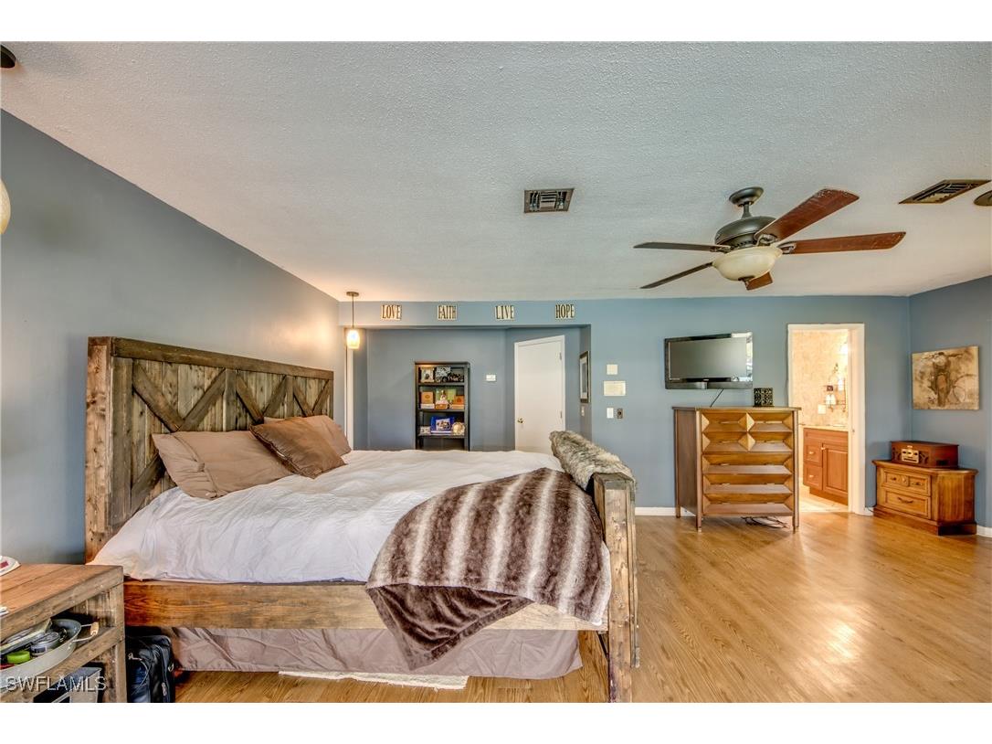 3651 Putter Point Lane Fort Myers FL 33919 224077711 image18