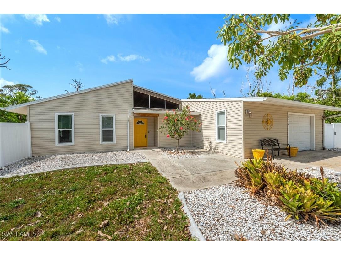 3659 Myers Lane Saint James City FL 33956 225045123 image1