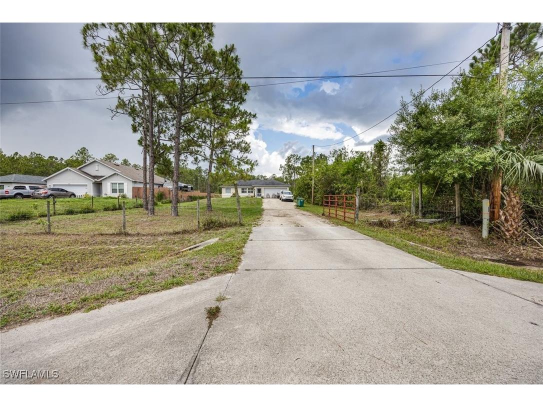 3660 47th Avenue NE Naples FL 34120 225051129 image4