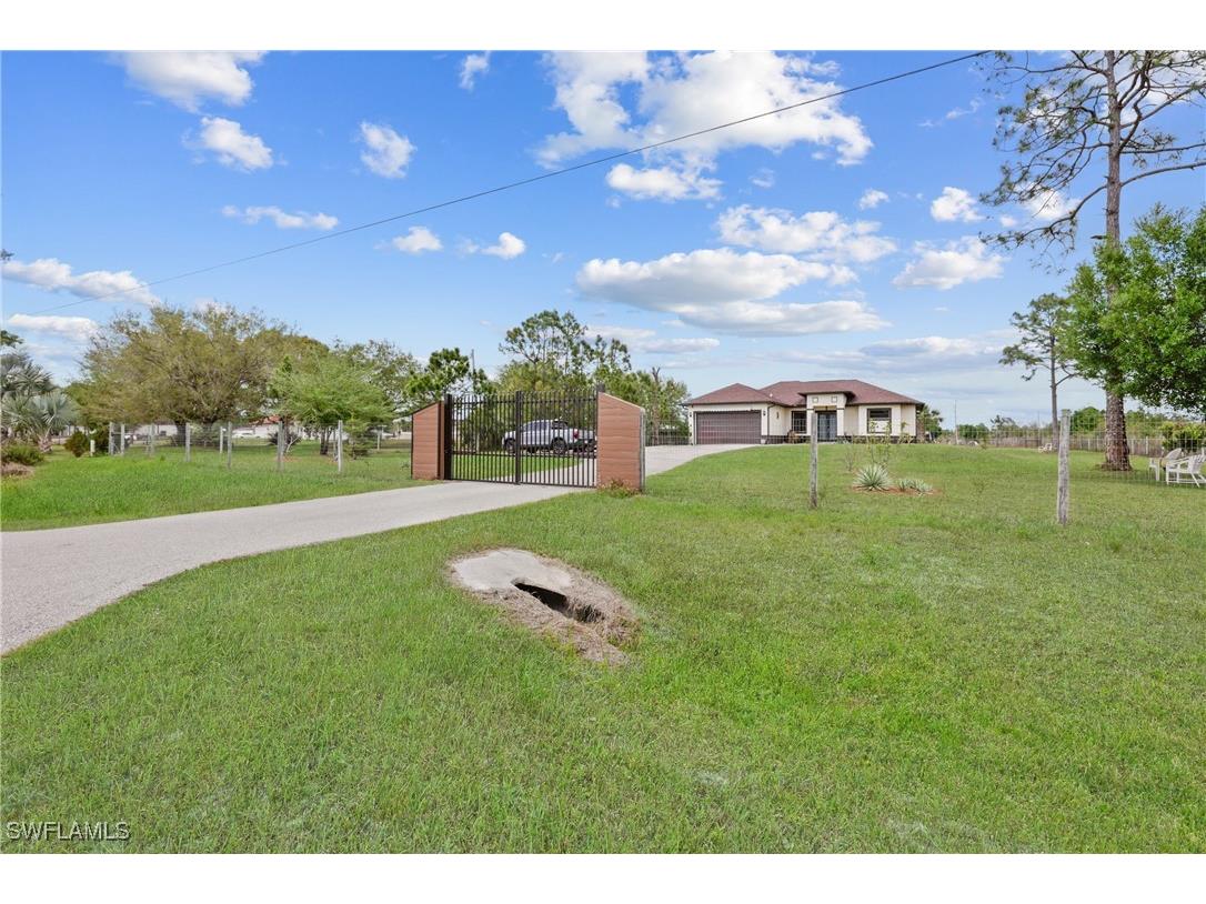 3661 50th Avenue NE Naples FL 34120 225028274 image1