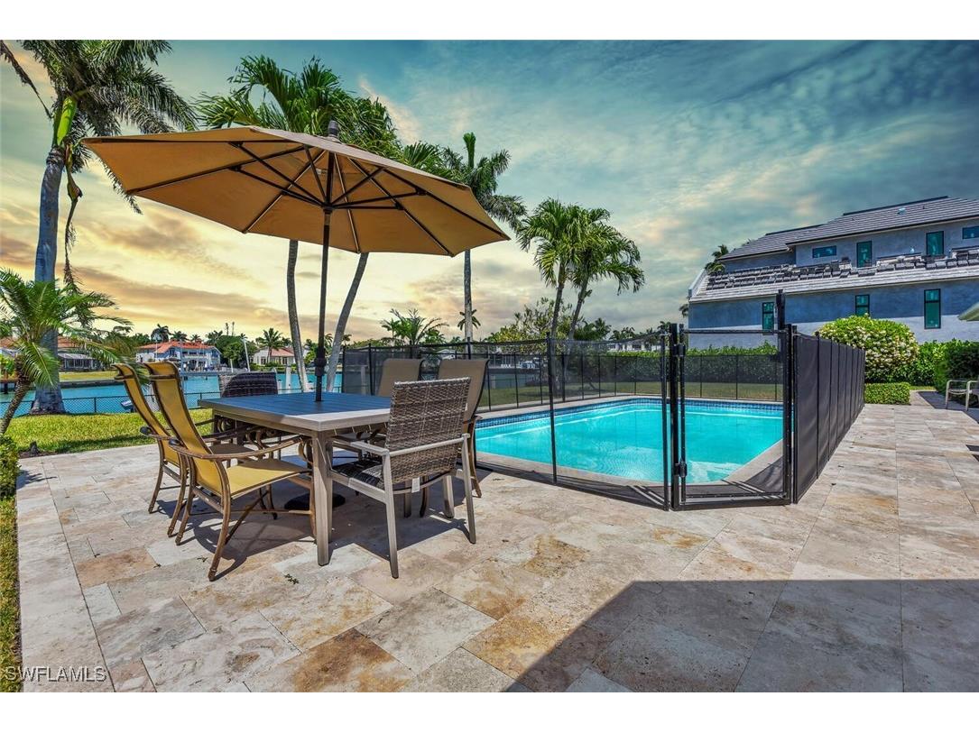 367 Mooring Line Drive Naples FL 34102 225034688 image2