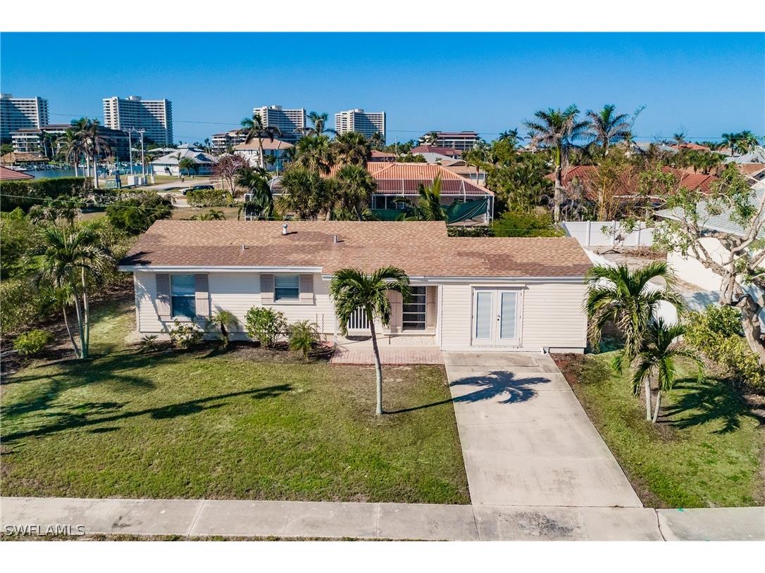 368 Castaways Street Marco Island FL 34145 222086234 image1