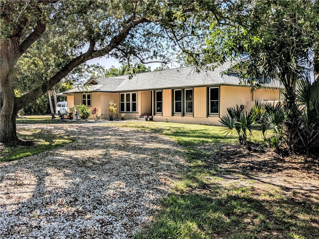 3695 Hyde Park Court Fort Myers FL 33908 225025836 image1