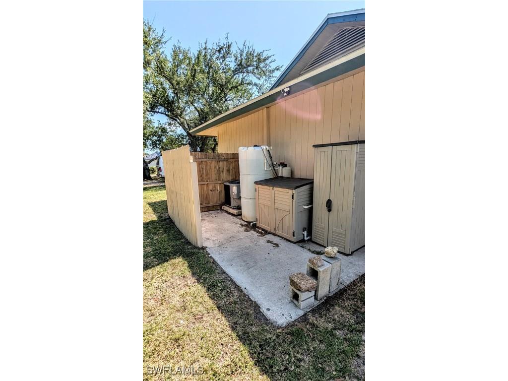 3695 Hyde Park Court Fort Myers FL 33908 225025836 image32