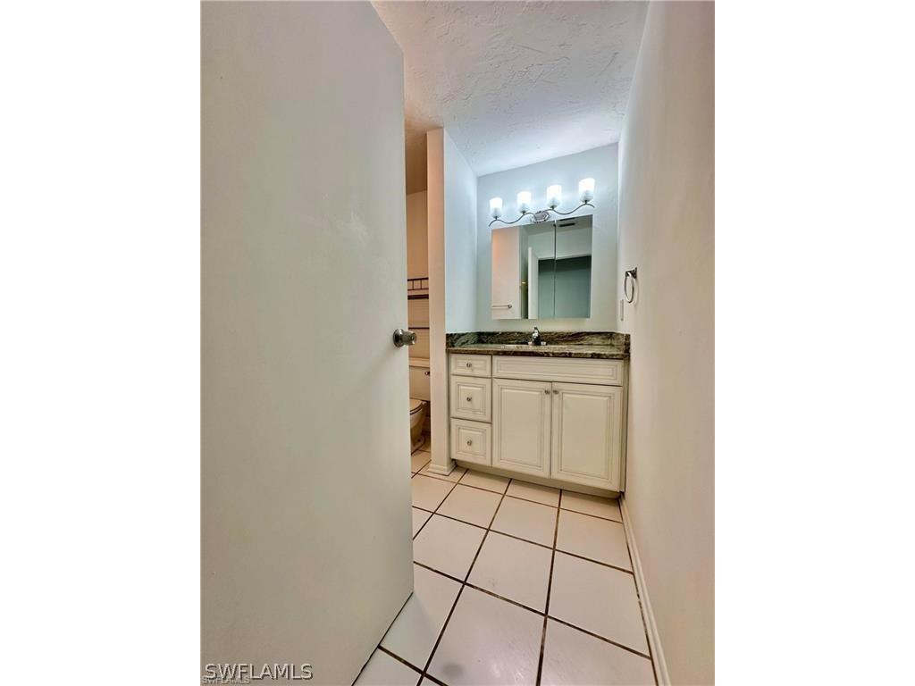 3704 Broadway #318 Fort Myers FL 33901 224062889 image15