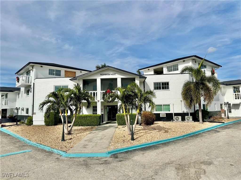 3704 Broadway #318 Fort Myers FL 33901 224062889 image3