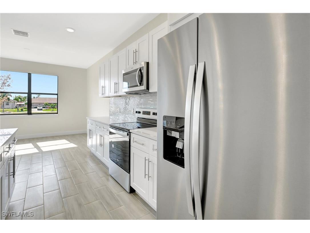 3710 SW 4th Lane Cape Coral FL 33991 224095633 image10