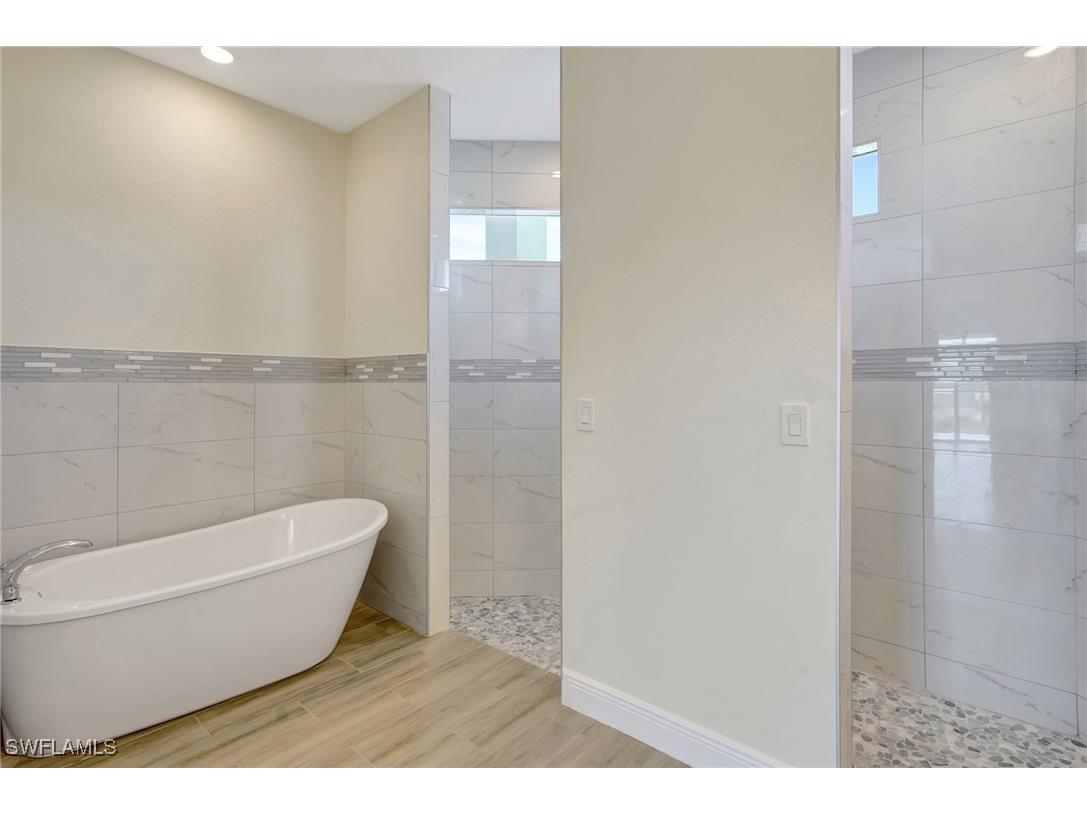 3710 SW 4th Lane Cape Coral FL 33991 224095633 image27