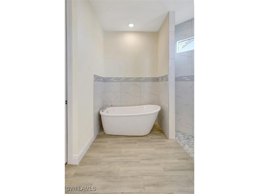 3710 SW 4th Lane Cape Coral FL 33991 224095633 image28