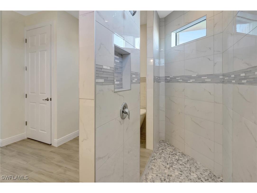 3710 SW 4th Lane Cape Coral FL 33991 224095633 image30