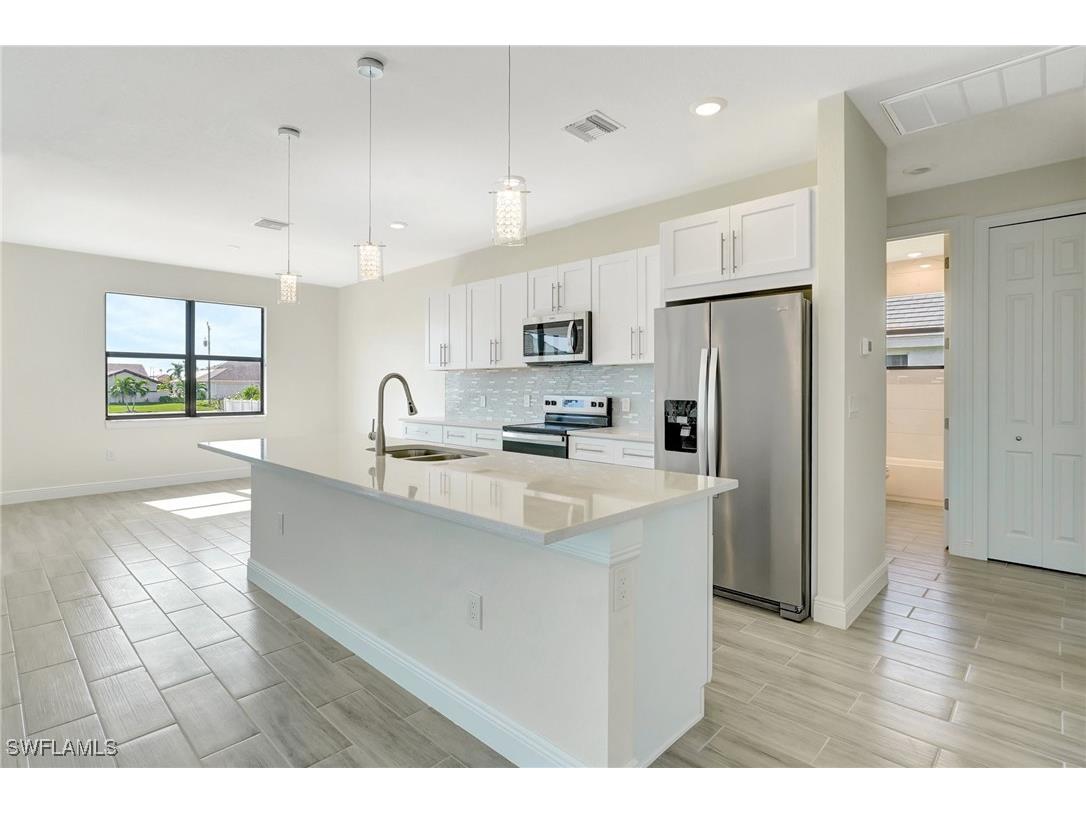 3710 SW 4th Lane Cape Coral FL 33991 224095633 image8