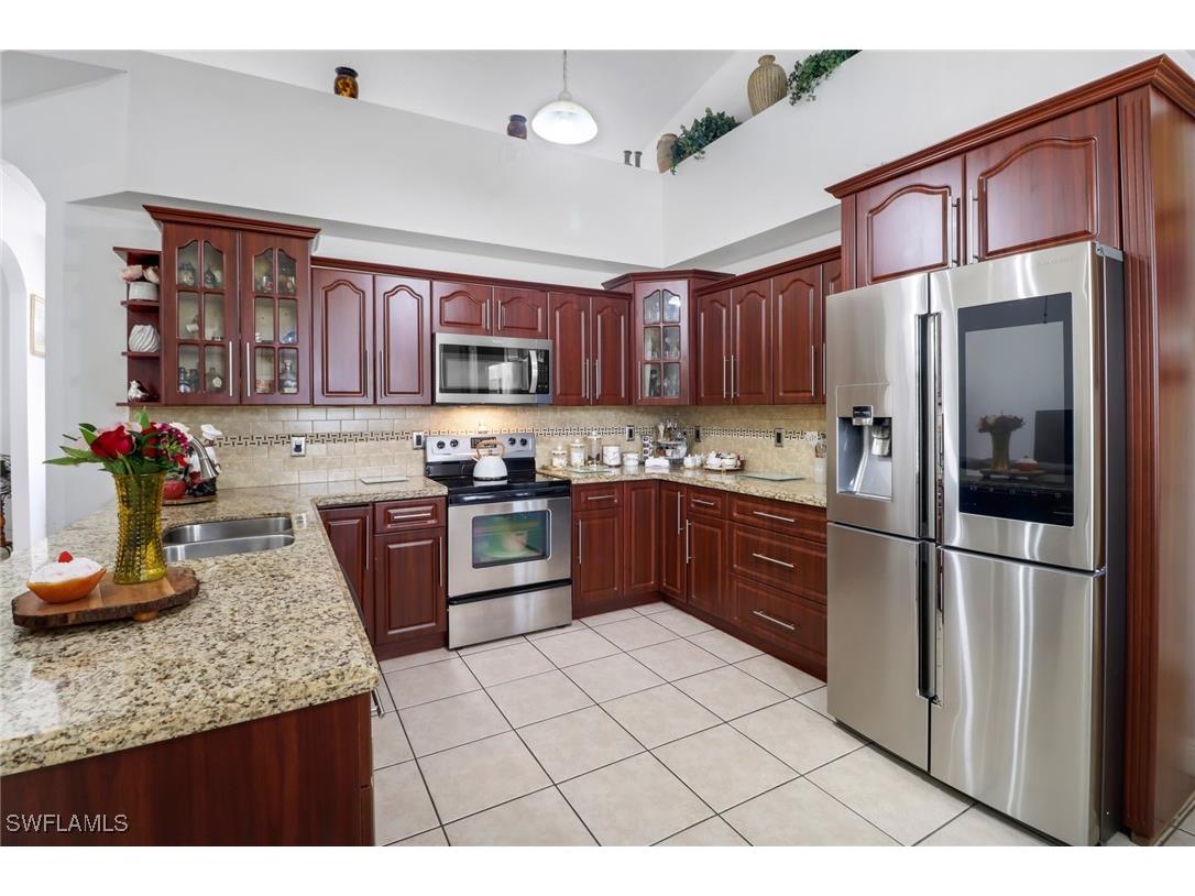 3711 4th Avenue SE Naples FL 34117 224066032 image13