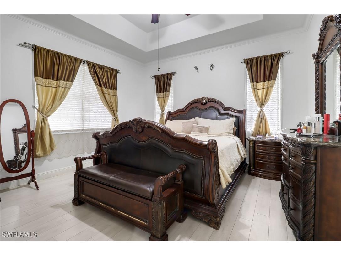 3711 4th Avenue SE Naples FL 34117 224066032 image18