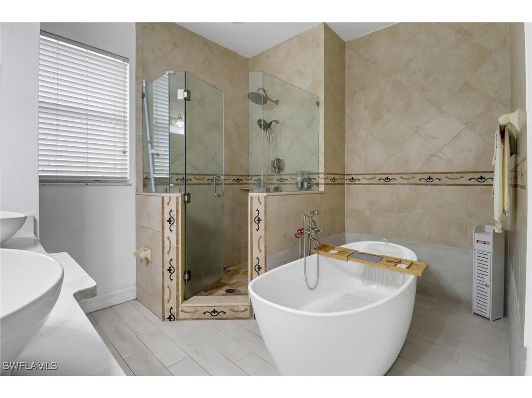 3711 4th Avenue SE Naples FL 34117 224066032 image21