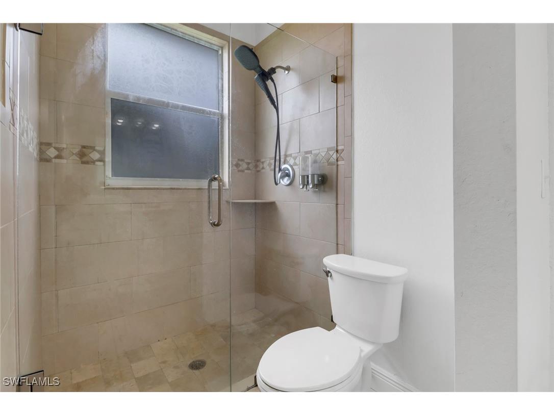 3711 4th Avenue SE Naples FL 34117 224066032 image25