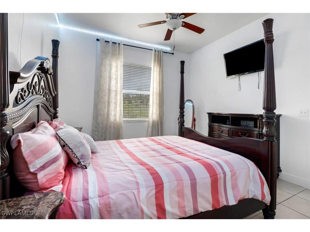 3711 4th Avenue SE Naples FL 34117 224066032 image26