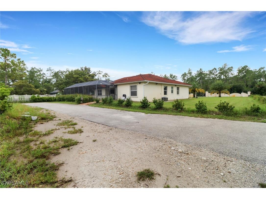 3711 4th Avenue SE Naples FL 34117 224066032 image37