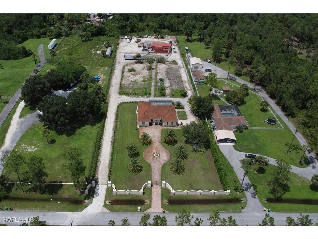 3711 4th Avenue SE Naples FL 34117 224066032 image38