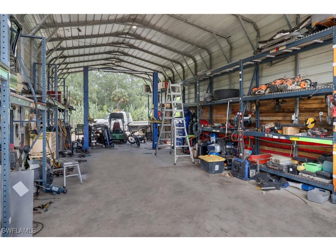 3711 4th Avenue SE Naples FL 34117 224066032 image39