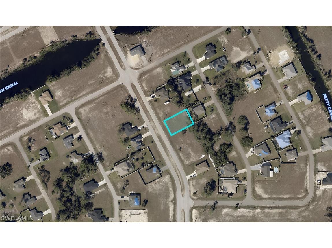 3717 W Gator Circle, Cape Coral, FL, 33909 MLS 224026401 Edina Realty