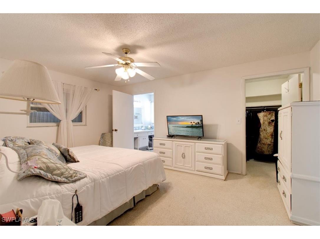 3724 Country Club Boulevard Cape Coral FL 33904 225016798 image16