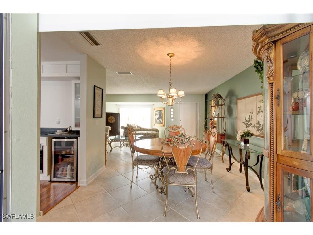 3724 Country Club Boulevard Cape Coral FL 33904 225016798 image6