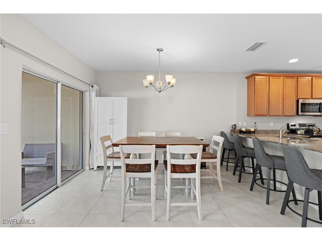 3725 Crofton Court Fort Myers FL 33916 225025778 image9