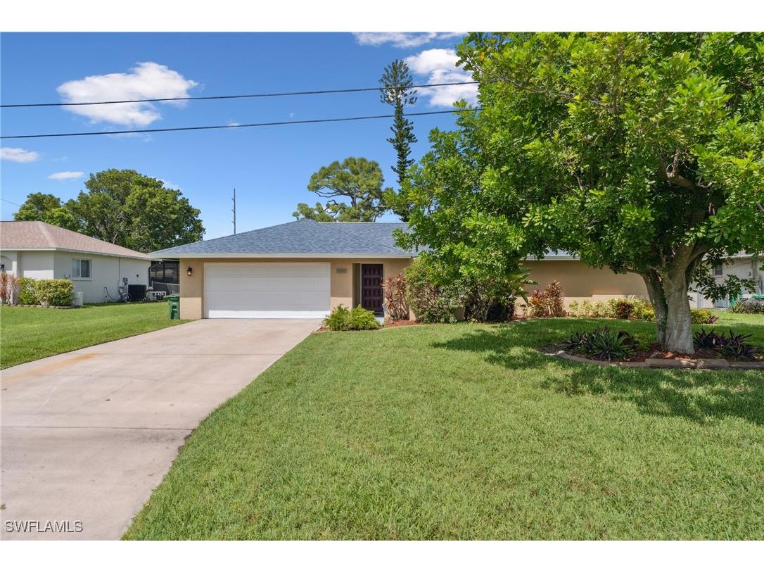 3726 SE Santa Barbara Place Cape Coral FL 33904 224073217 image1