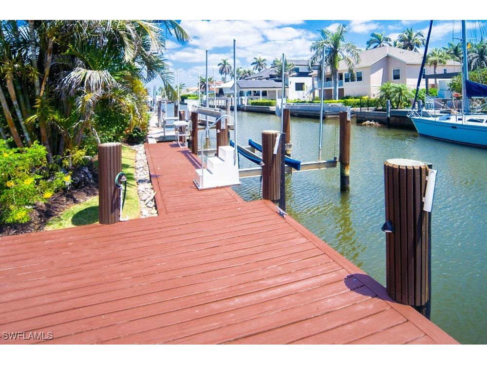 374 14th Avenue S Naples FL 34102 225049039 image2