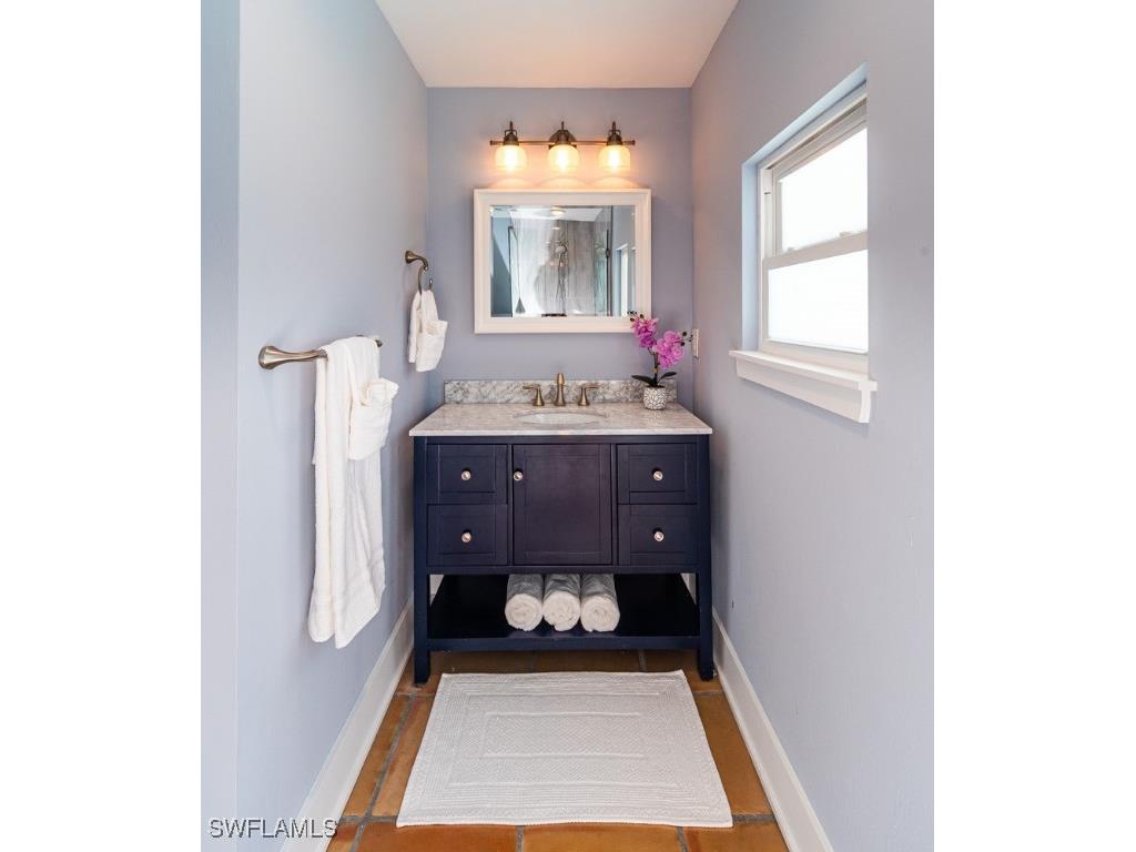 374 14th Avenue S Naples FL 34102 225049039 image22