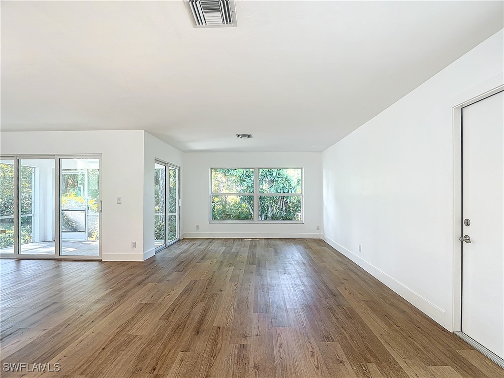 375 Carnaby Court #54 Naples FL 34112 224079950 image14