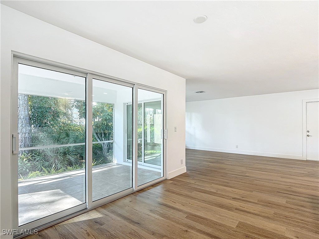 375 Carnaby Court #54 Naples FL 34112 224079950 image22