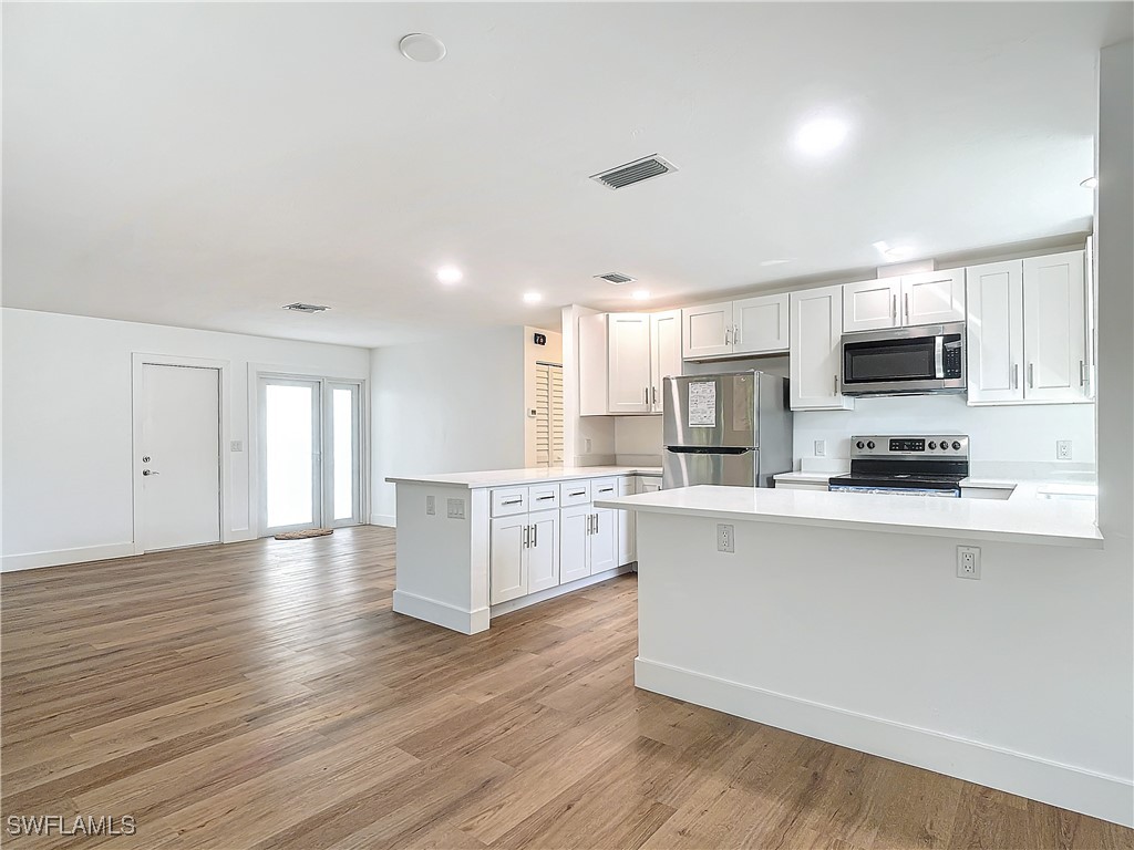 375 Carnaby Court #54 Naples FL 34112 224079950 image23