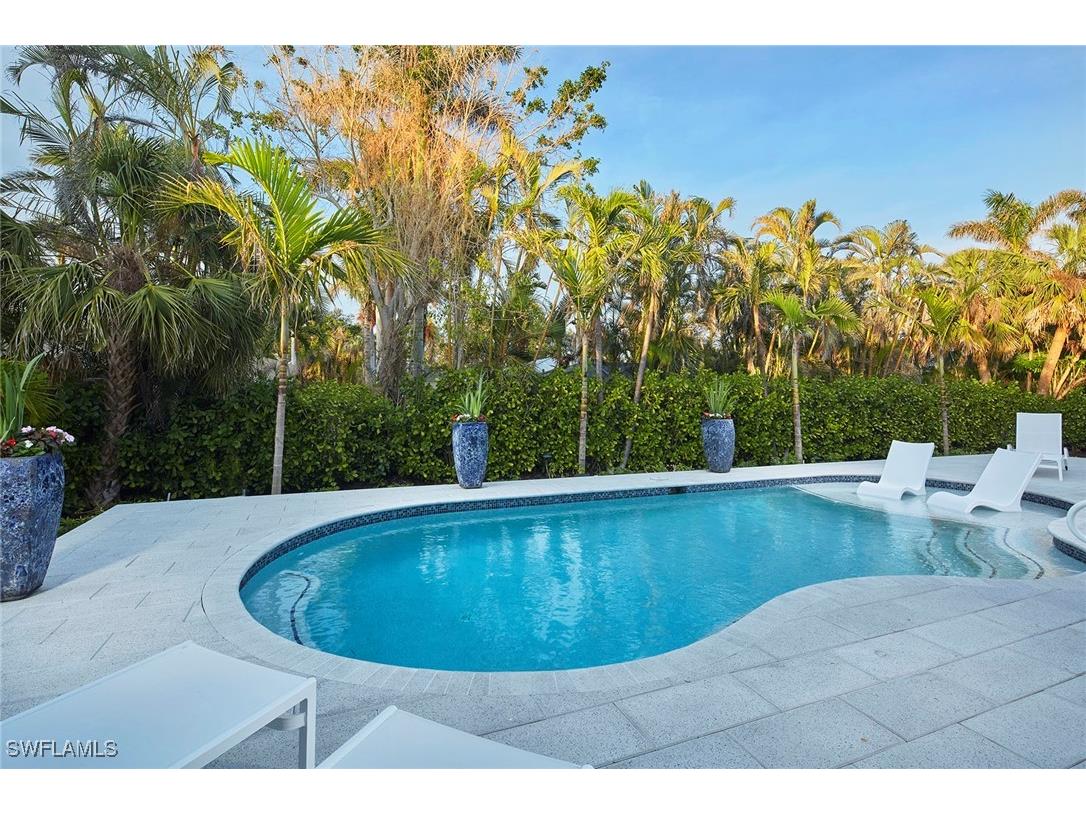 375 Wedge Drive Naples FL 34103 225049650 image30