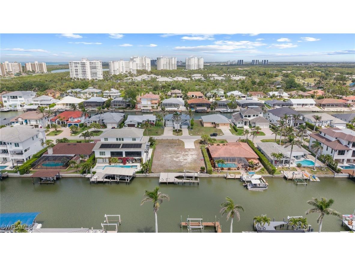 376 Heron Avenue Naples FL 34108 225034919 image12