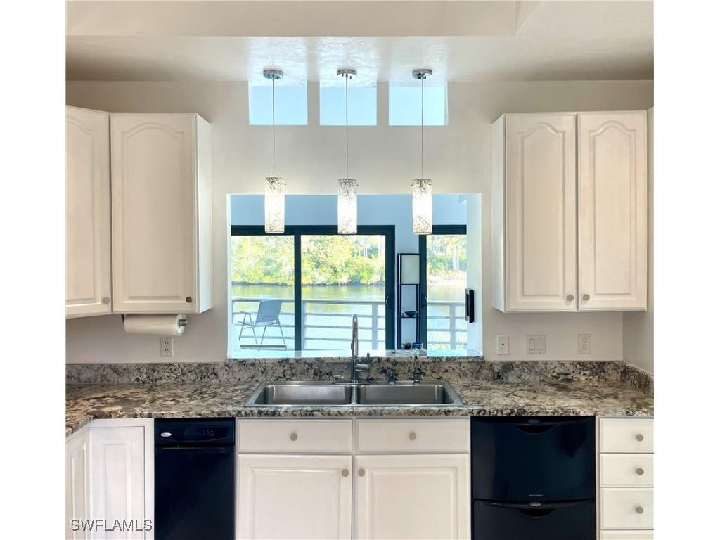 3766 Riviera Circle Bonita Springs FL 34134 225005797 image21